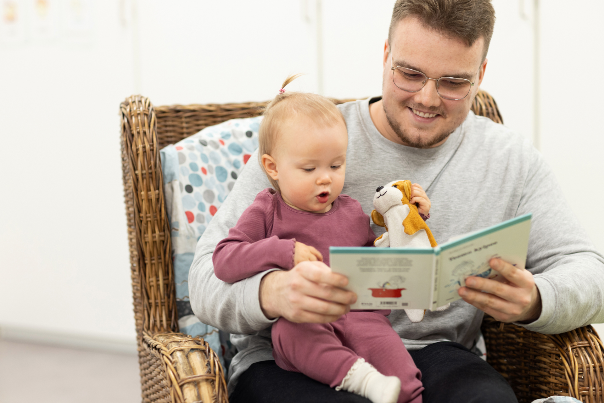 Työmarkkinajärjestöjen ja STM:n Perhenetto-kampanja: Perhevapaiden tasainen jako voi tuoda jopa tuhansien eurojen hyödyn